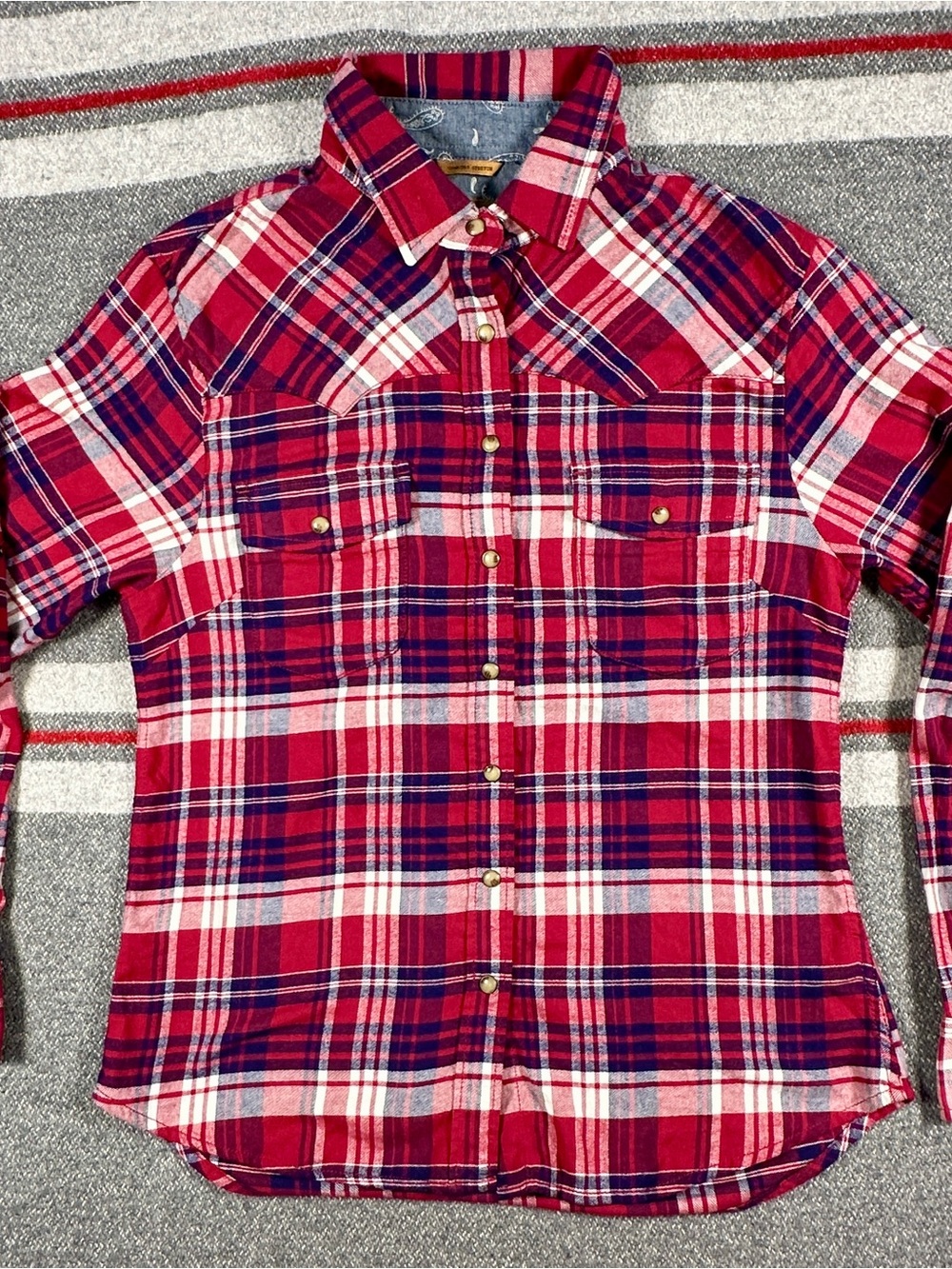 Jachs Girlfriend Red and White Plaid Flannel Pearl Snap Button-up Shirt Size S